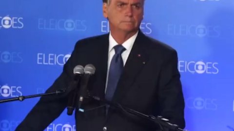 A TV Globo promoveu um debate presencial entre os candidatos à presidência Jair Bolsonaro (PL) e Luiz Inácio da Silva (PT). - Imagem: reprodução I Twitter Canal UOL