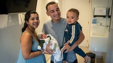 João Gomes com Ary Mirelle e filhos - Imagem: Reprodução/Instagram @joaogomescantor