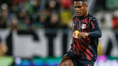 Gustavo Marques se desculpa após crítica machista à árbitra - Imagem: Reprodução/Red Bull Bragantino.