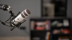Jogo de poder invade rádio e TV com o início da Propaganda Eleitoral 2024 - Imagem: Reprodução/Freepik