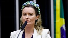 Júlia Zanatta participou da comemoração de cinco anos do Distrito 47 Airsoft, em Itajaí, e vídeo publicado nas redes sociais repercutiu entre apoiadores e críticos. - Imagem: Mário Agra / Câmara dos Deputados