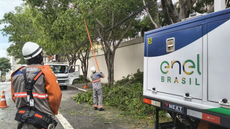 Suspensão ocorre em meio à críticas sobre a prestação de serviço e multas milionárias aplicadas à empresa - Imagem: Reprodução