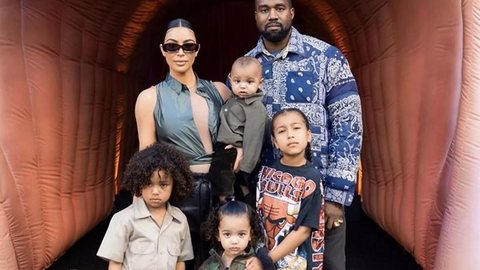 Kim Kardashian e família. - Imagem: Reprodução | Instagram - @kimkardashian