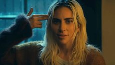 Críticas nas redes sociais surpreendem a artista - Imagem: Reprodução / Youtube