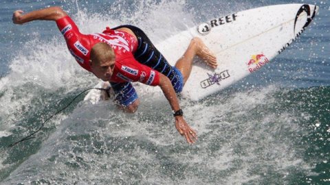 Australiano Mick Fanning fará novo retorno ao surfe em Bells Beach