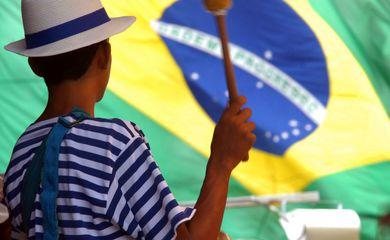 Ecad mostra músicas com a palavra samba no título mais tocadas no país