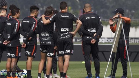 Recuperação física e correções técnicas: o que o Corinthians espera da rara semana sem jogos