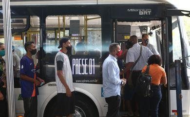 Racismo no transporte já foi presenciado por 72% dos brasileiros