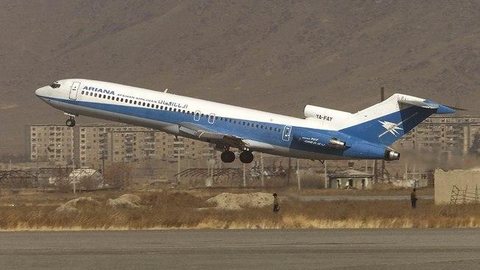 Avião da Ariana Airlines cai em província do Afeganistão; empresa nega
