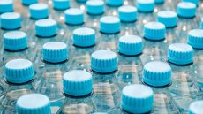 USP alerta para alterações hormonais e outras doenças por uso excessivo de plásticos e cosméticos