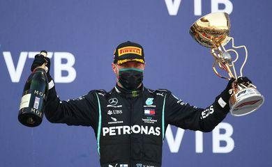 Bottas ganhar GP da Rússia após punições afastarem Hamilton de recorde