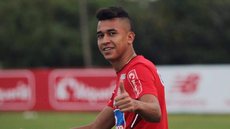 Víctor Cantillo não é inscrito a tempo para estreia do Corinthians no Paulistão