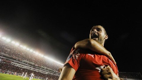 Santos faz proposta por Emmanuel Gigliotti, mas Independiente recusa