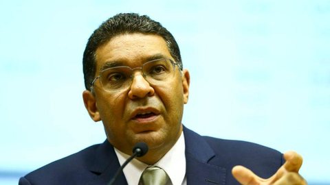Déficit público deve caminhar para R$ 500 bilhões, diz secretário