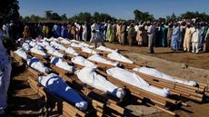 Ataque na Nigéria deixa ao menos 110 civis mortos