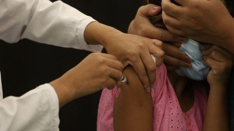 SP: vacinação contra covid-19 chega a 50% em crianças de 5 a 11 anos