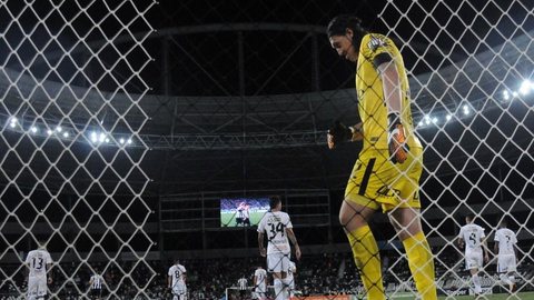 Palmeiras reduz distância, mas Corinthians tem chance quatro vezes maior de título