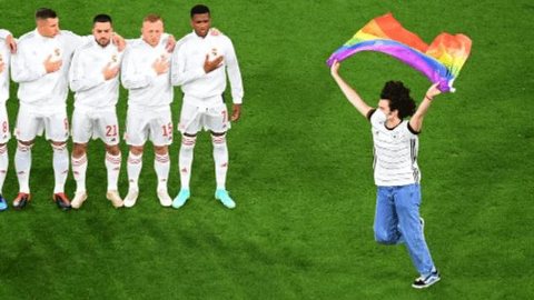 Bandeiras arco-íris podem ser confiscadas dos torcedores durante a Copa como “proteção”