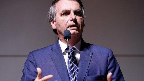 Governo Bolsonaro retira dados acumulados do site da Covid-19