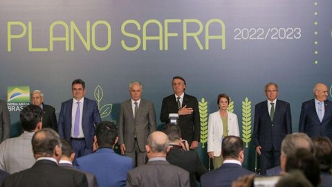 Imagem Plano Safra 2022/2023 anuncia R$ 340,8 bilhões para a agropecuária
