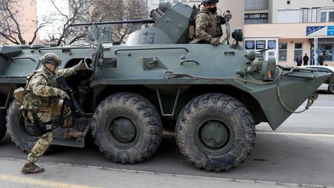 Alemanha anuncia envio de armas e munições à Ucrânia