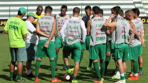 Rio Preto estreia técnico e quer iniciar reação contra o líder São Caetano