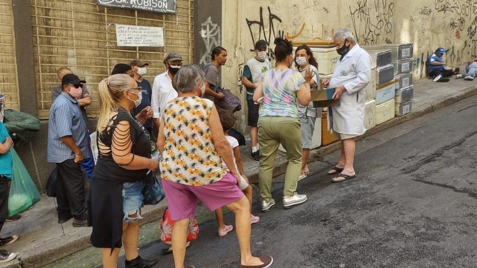 Com a pandemia, acolhimento aos sem-teto em ONG de São Paulo aumenta mais de 1.500%