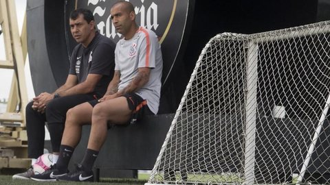 Corinthians evita exposição de Sheik após semana delicada do atacante