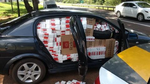 Polícia Rodoviária apreende milhares de cigarros contrabandeados na SP-425