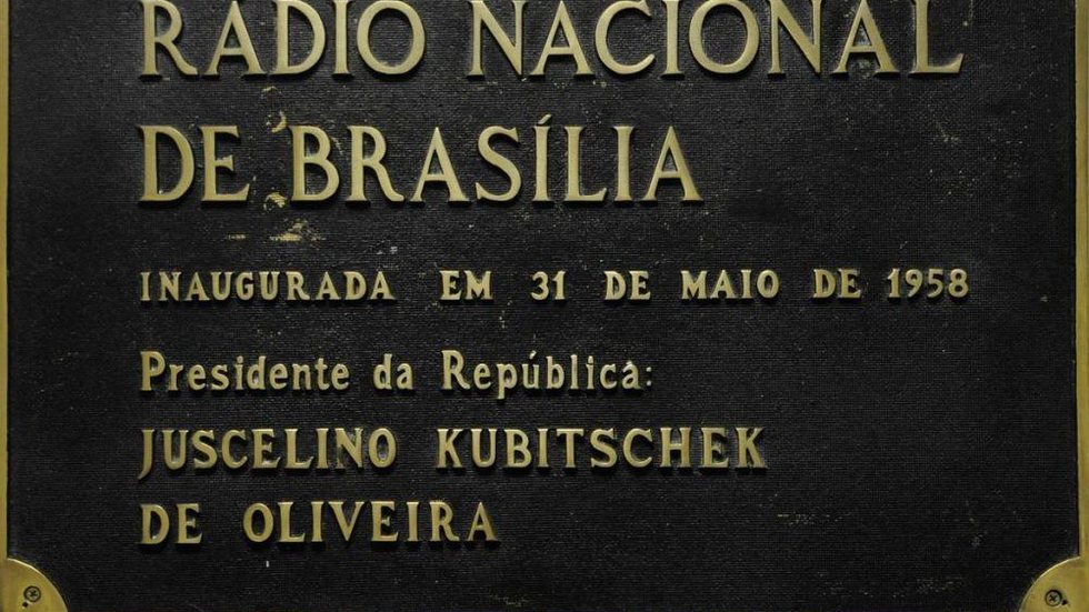 Rádio Nacional de Brasília completa 62 anos no ar neste domingo