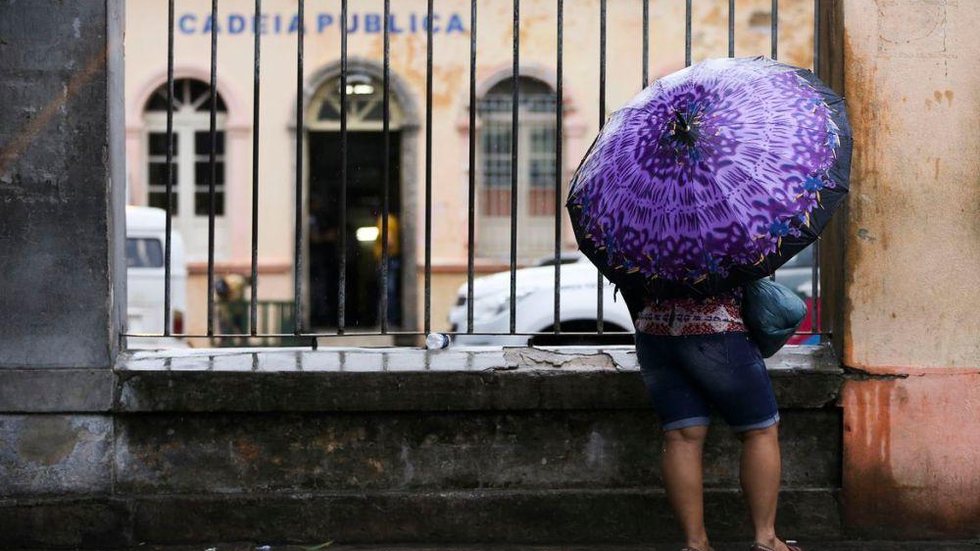 Quase 70% de famílias de presos estão sem notícias em São Paulo