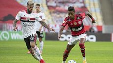 Brasileiro: com chances remotas de título, Flamengo visita o São Paulo