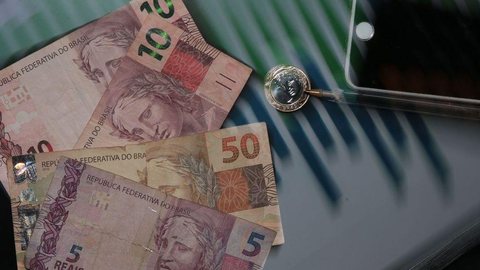 Bloqueio de R$ 1,72 bi afetará apenas emendas de relator