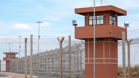 Forças Armadas reforçam segurança da Penitenciária Federal em Brasília