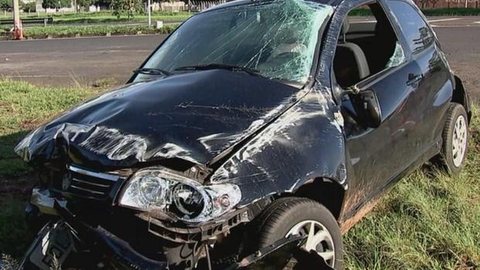 Operador de guincho morre atropelado em rodovia de Rio Preto