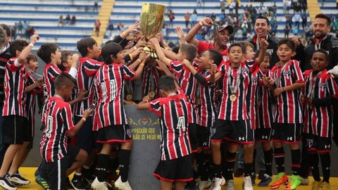 Campeão! São Paulo vence Palmeiras nos acréscimos e conquista título do Paulista Sub-11