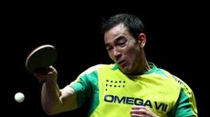 Hugo Calderano bate chinês e está nas quartas do WTT Cup Finals
