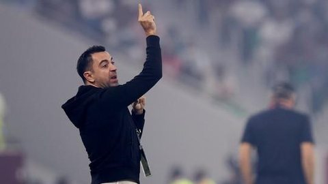 Al-Sadd anuncia saída de Xavi, que está acertado com o Barcelona