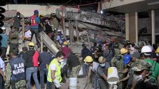 Terremoto mata mais de 20 crianças em escola na Cidade do México