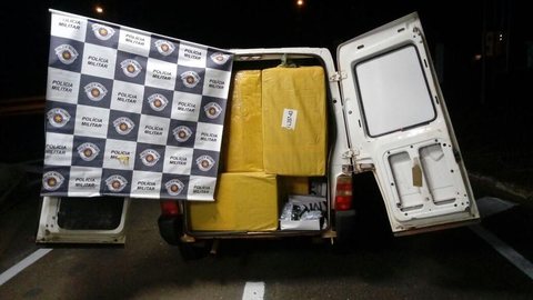 Polícia Rodoviária apreende 600 kg de óculos contrabandeados na Castello Branco