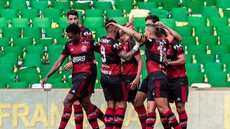 Carioca: Flamengo vence Fluminense no primeiro jogo da final