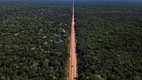 Governo publica edital para pavimentação da BR-319, no Amazonas