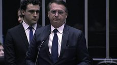 Bolsonaro dá posse nesta segunda a presidentes de bancos públicos