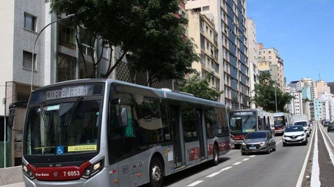 Imagem Motoristas e cobradores aprovam greve de ônibus em São Paulo