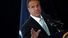 Governador de Nova York, Andrew Cuomo, renuncia em meio a denúncias de assédio sexual