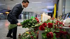 Presidente da Ucrânia pede justiça e indenizações por abate de avião