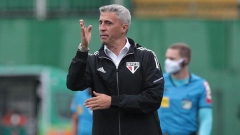 Crespo diz que não está satisfeito, mas elogia atuação do São Paulo: “Merecíamos ganhar”