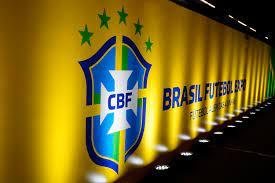 CBF é multada por conta de invasão de campo em duelo entre Brasil e Paraguai, nas eliminatórias