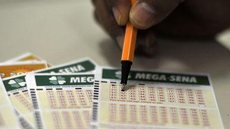 Mega-Sena pode pagar hoje prêmio de R$ 26 milhões