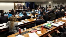Comissão da reforma política aprova ‘distritão’ para eleições de 2018 e de 2020